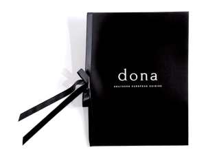 Dona identity